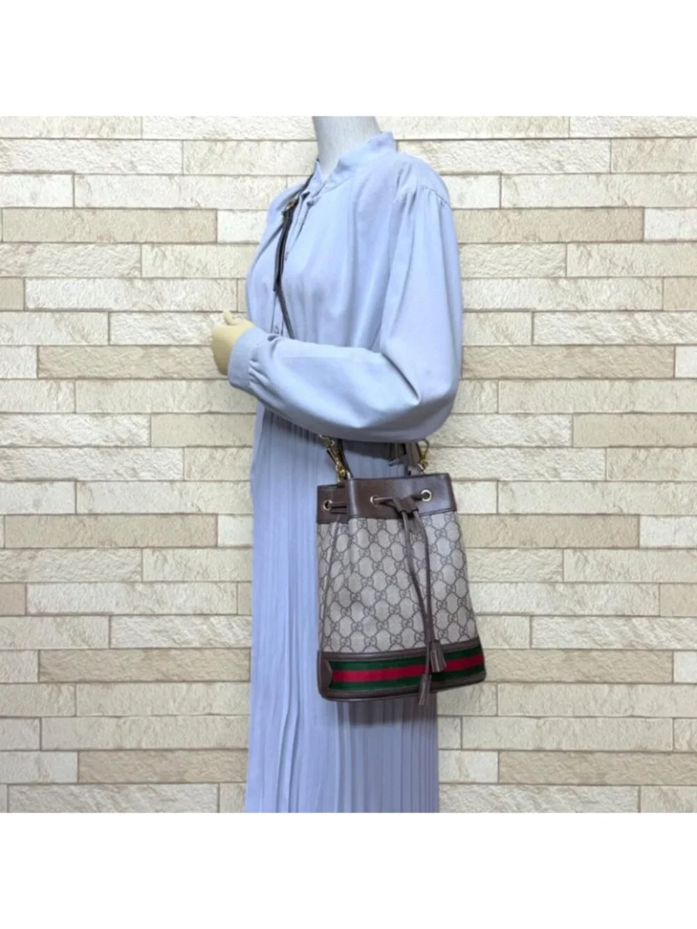 Gucci GG Rubaguet Odia Shoulder Bag Split Canvas Beige